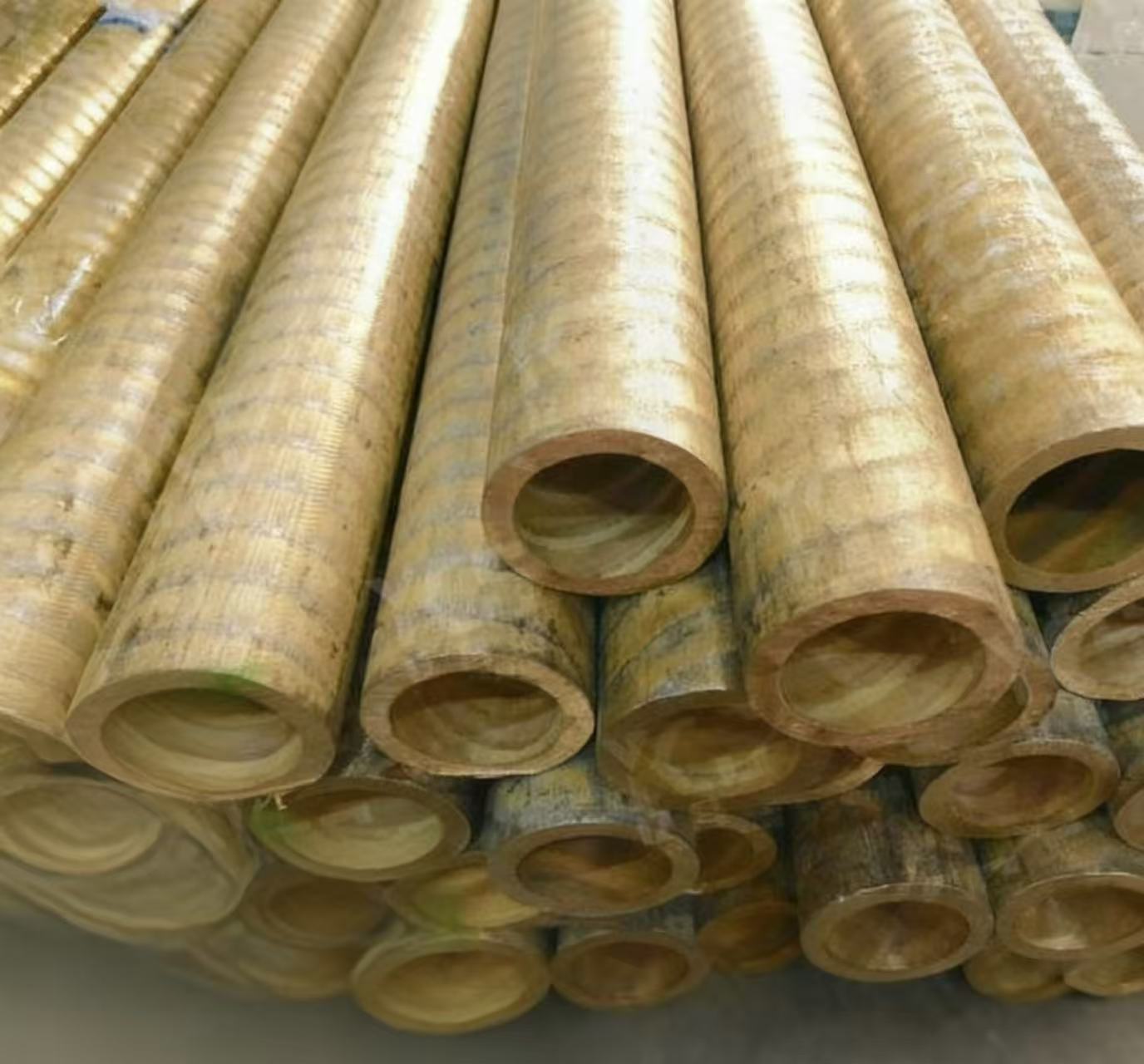 Heavy-duty bronze bearings and bushings for industrial machinery