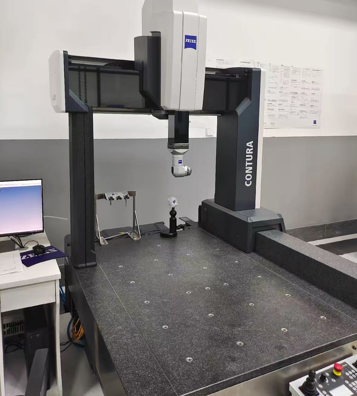 CMM Coordinate Measuring Machine inspecting aerospace component