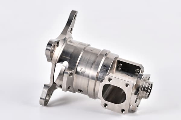 Cleanroom quality inspection with anti-static gloves